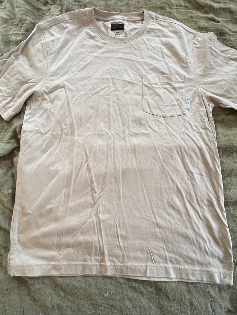 Greg Norman Men’s Preppy Minimalist Beige Casual Golf Pocket Cotton T-Shirt